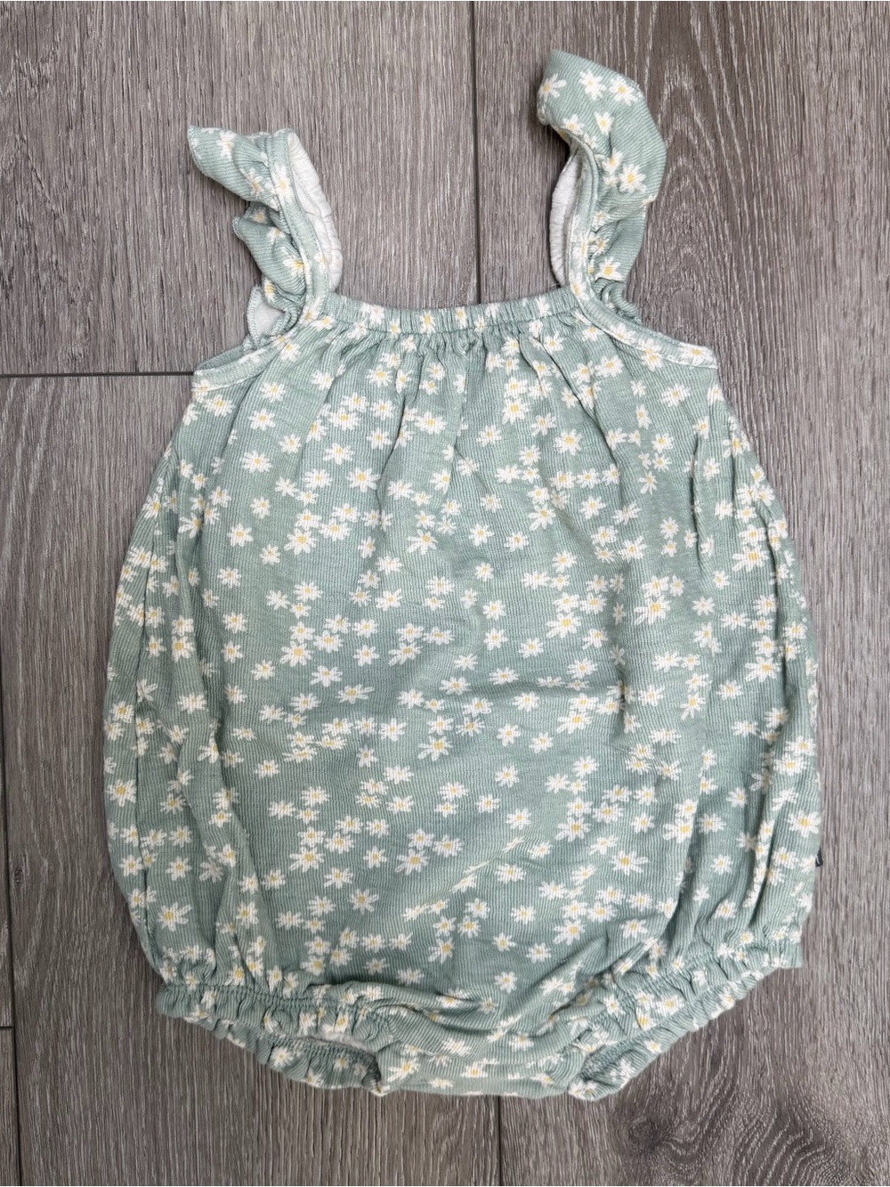 MODERN MOMENTS GERBER SLEEVELESS RIBBED BUBBLE ROMPER SAGE GREEN DAISY 24MO